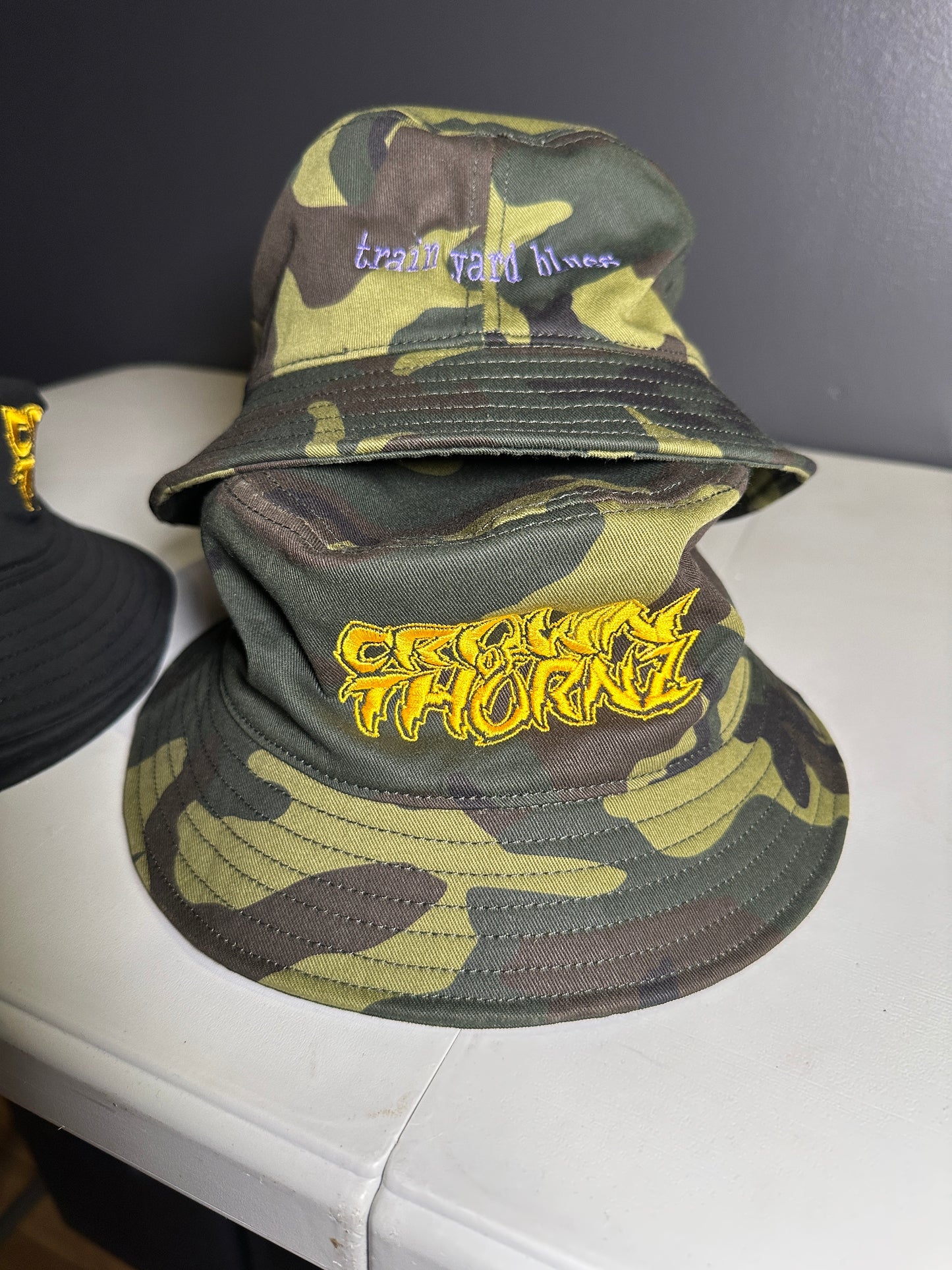 CROWN OF THORNZ (HATS)